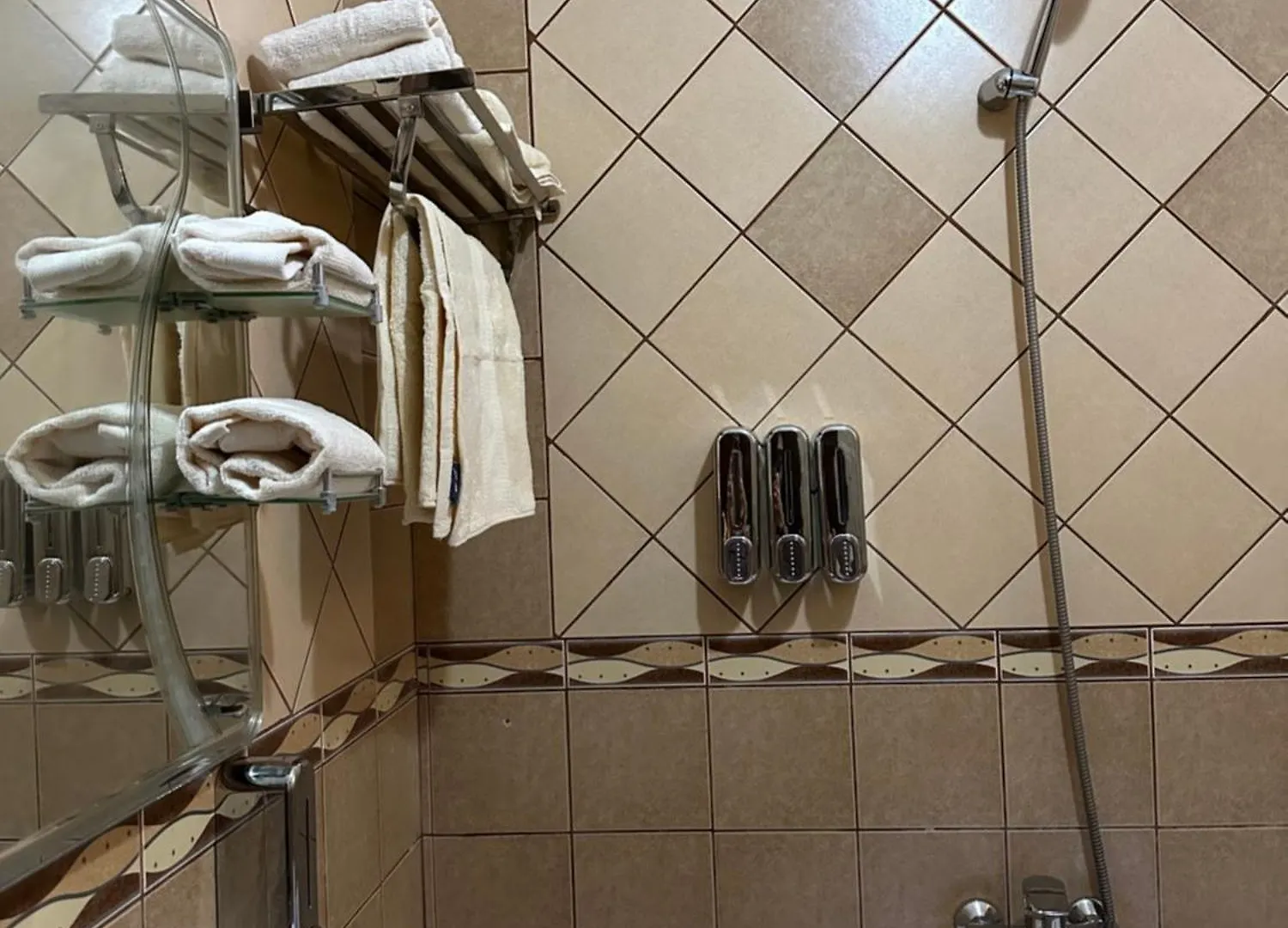 الدار الجميلة دار هند تبعد عن الحرم 12 دقيقة Apartment Medina 0*,
