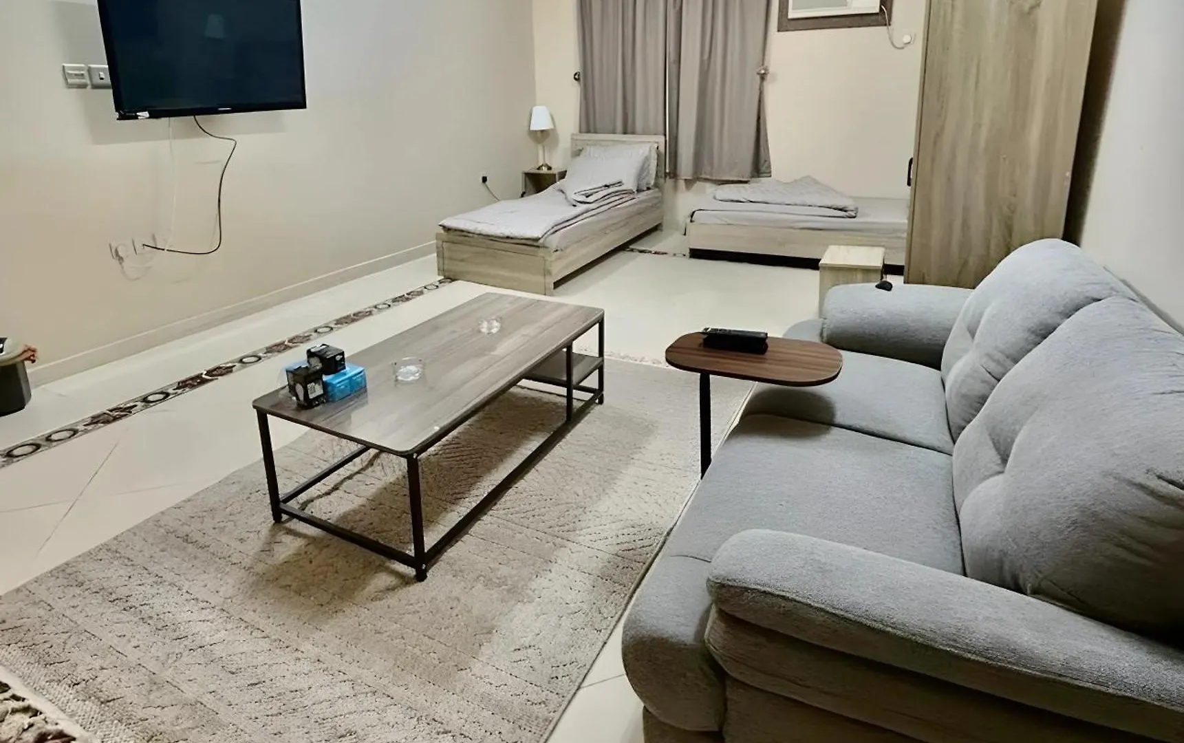 الدار الجميلة دار هند تبعد عن الحرم 12 دقيقة Apartment Medina 0*,  Saudi Arabia